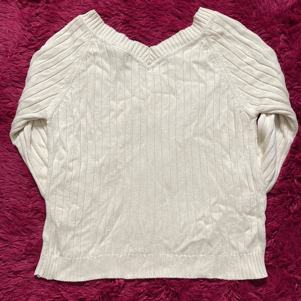 Faded Glory v-neck and v-back pale tan sweater - Picture 6 of 10